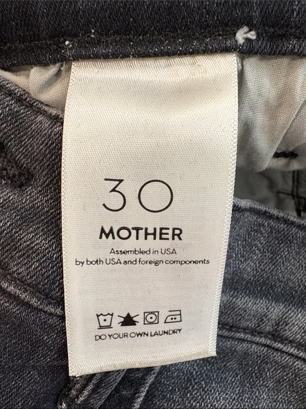 MOTHER Women's Gray Wash Jeans - Picture 5 of 5
